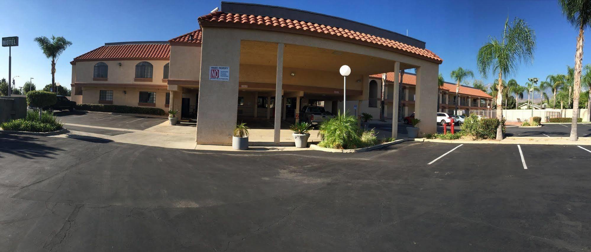 Calimesa Inn Екстериор снимка